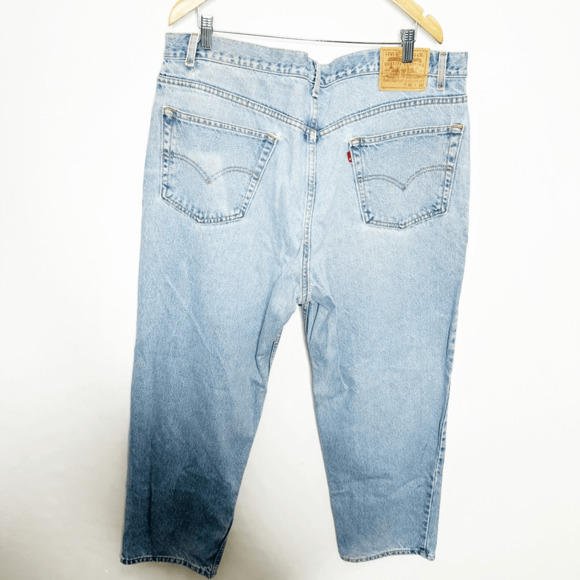 VTG LEVI'S 550 RELAXED STRAIGHT LEG Jeans Men's MEXICO light wash denim 42 X 30 - Picture 8 of 8